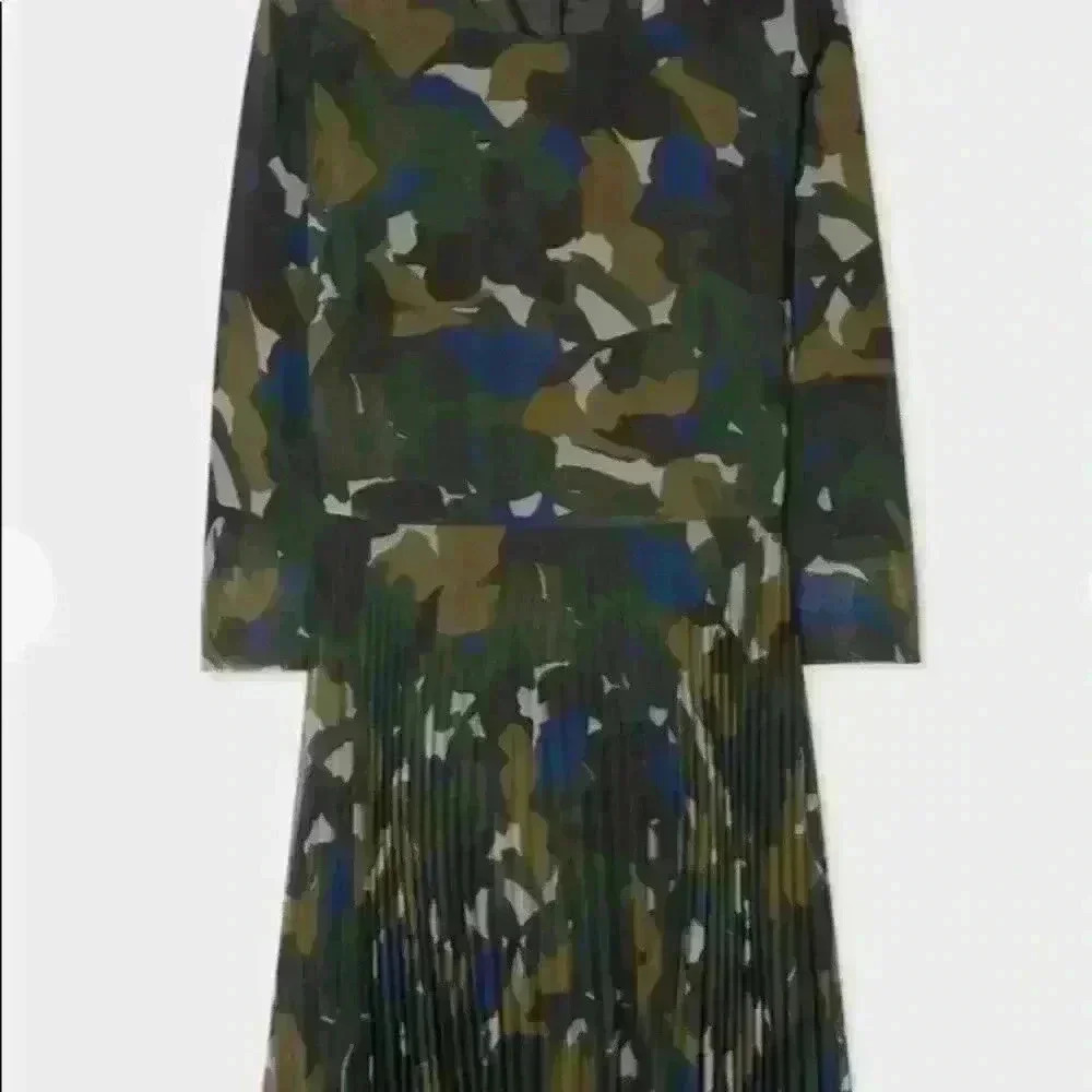 PS PAUL SMITH Khaki Camouflage Dress W/ Pleats - Picture 2 of 11